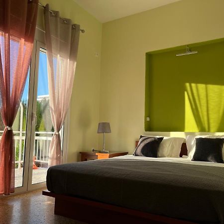 Athens Riviera: 2 Bed / 3' Walk From The Beach Agia Marina  Eksteriør bilde